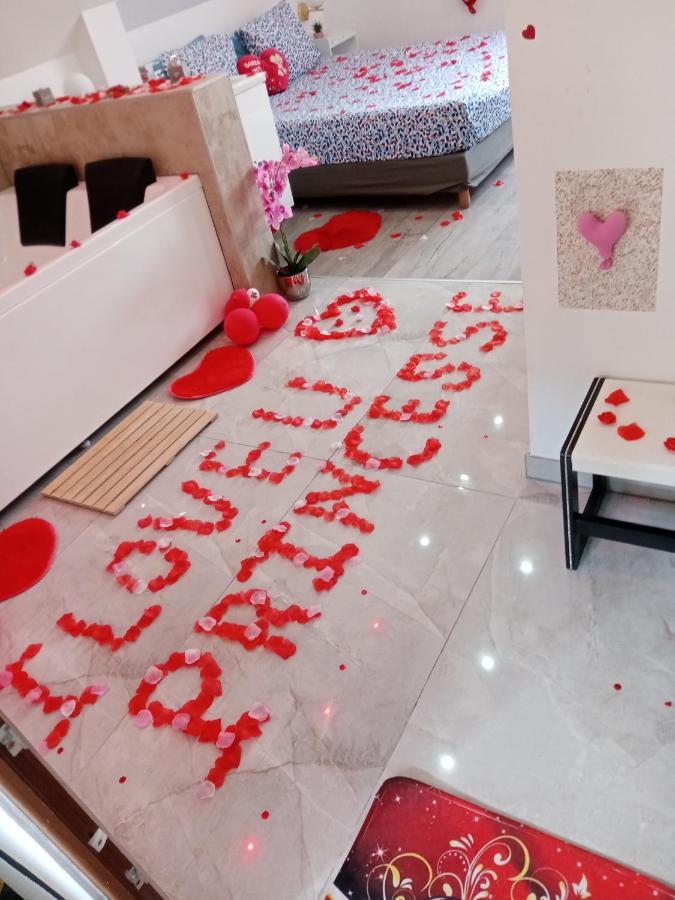 Studio Jacuzzi Au Centre קולמר מראה חיצוני תמונה
